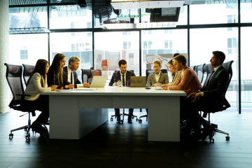 Which Forex Brokers Are the Oldest in Thailand for US Traders in 2025?